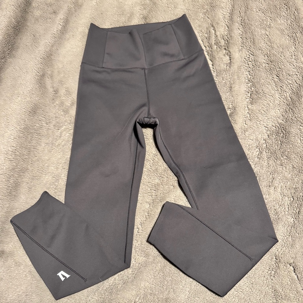 Vuori Evolve Leggings - Picture 3 of 7